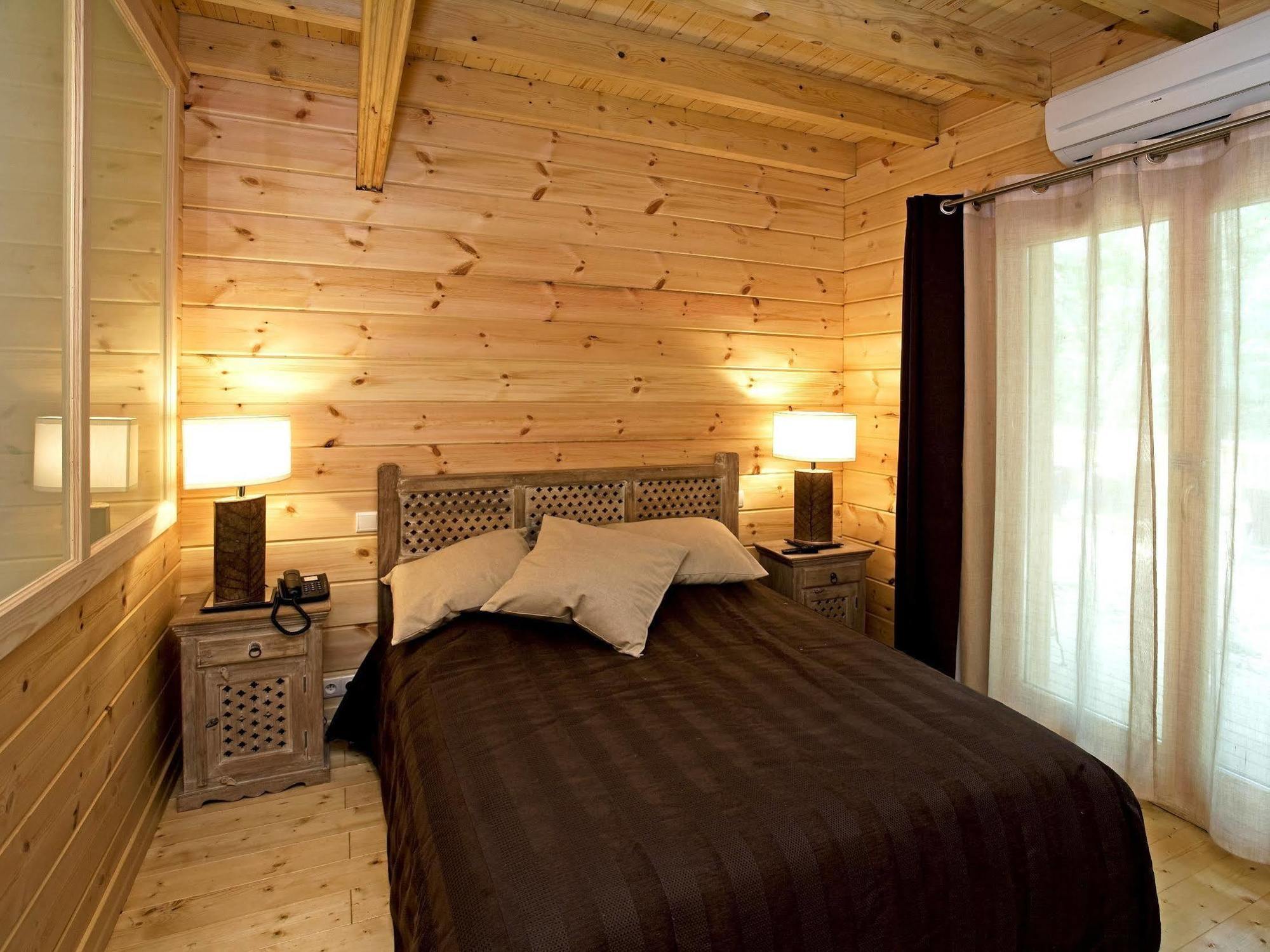 Bed and Breakfast Les Grands Frenes Plaine-de-Walsch Экстерьер фото